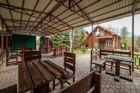 kottedzh-shishkin-les-1-banketnyj-zal-2